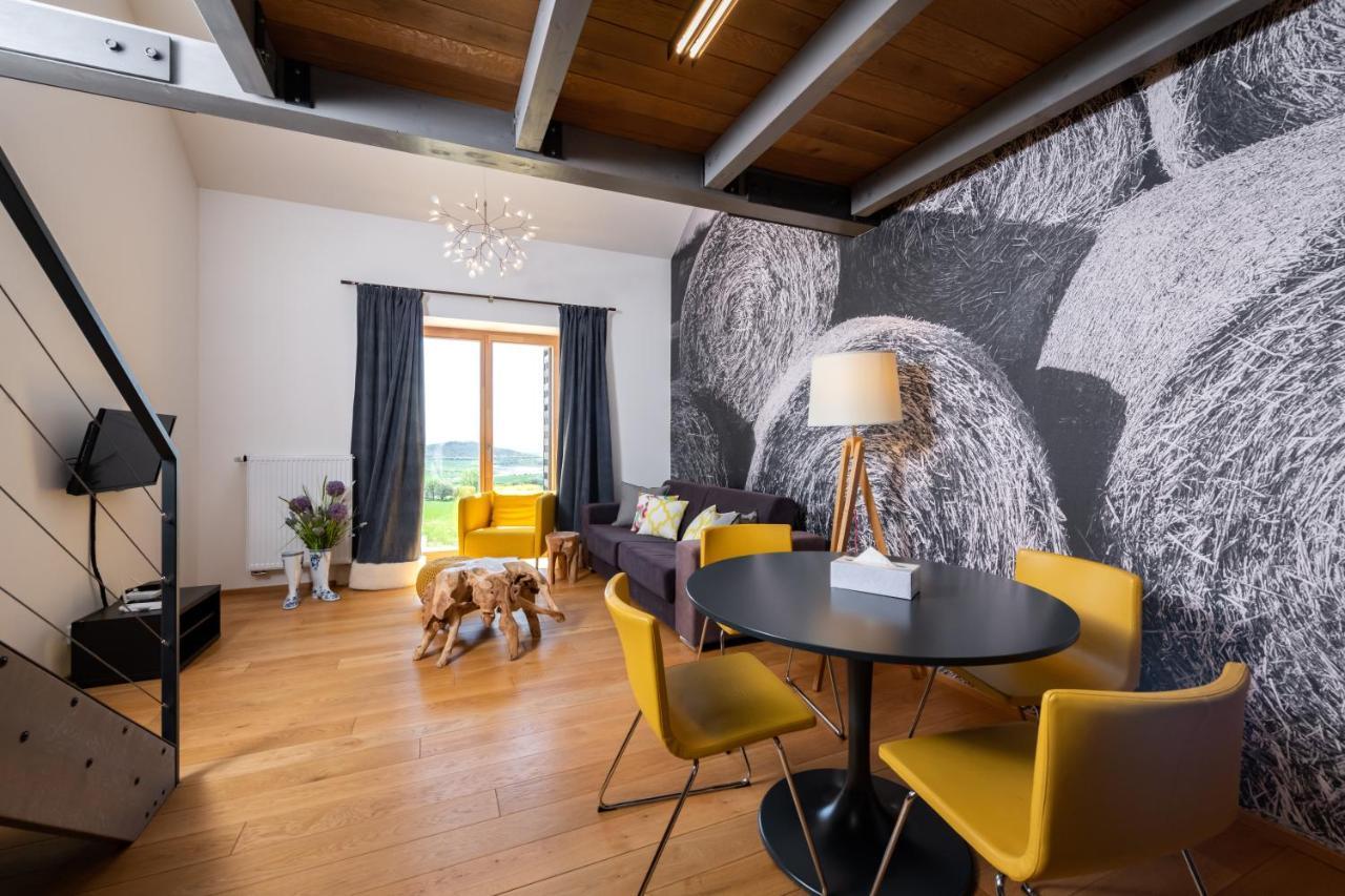 Oblik Resort Лоуни Екстер'єр фото